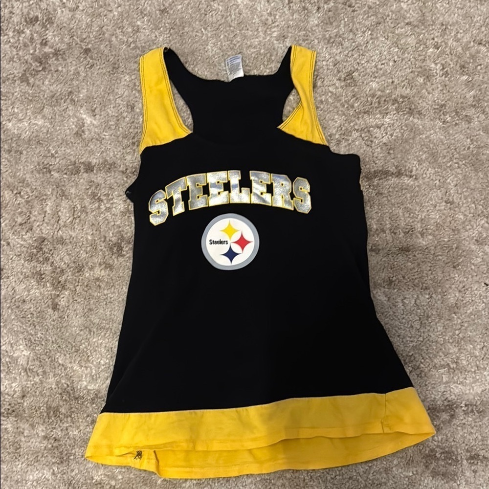 💛🖤STEELERS NFL TANK🍍SZ SMALL🍍Pit to pit 15”🖤23” length